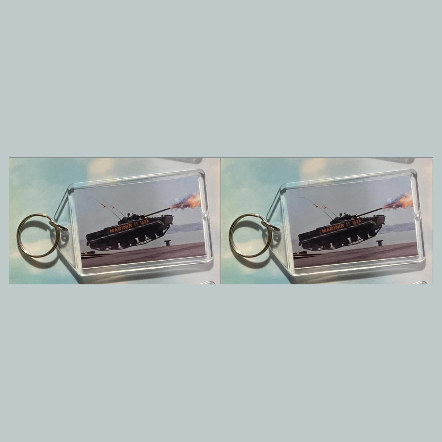 0597 BMP-3F Amphibious Armoured Tank Acrylic Keychain | Vintage Automobile Photo Keychain | Retro Vehicle Gift | Double-Sided