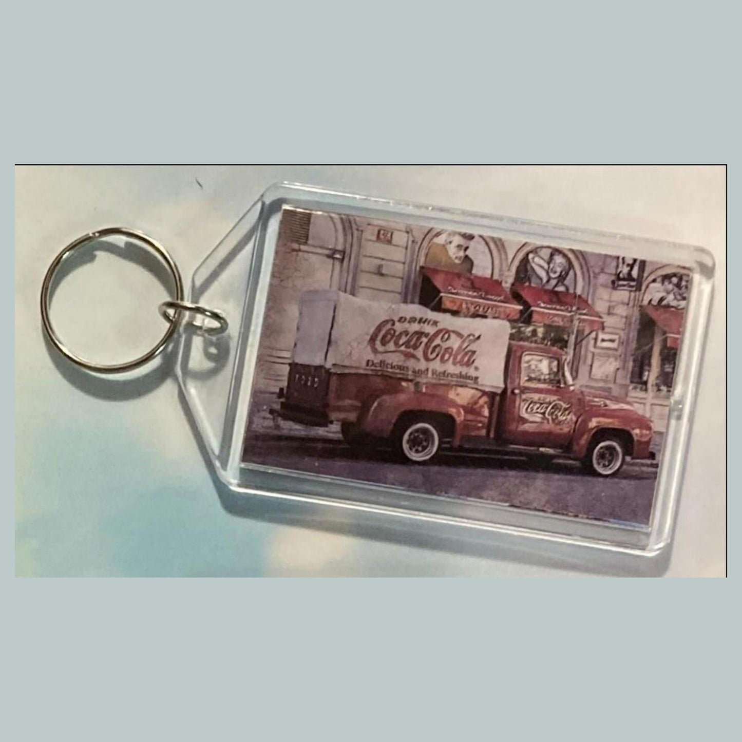 3584 Vintage Coca Cola Red Truck MSC