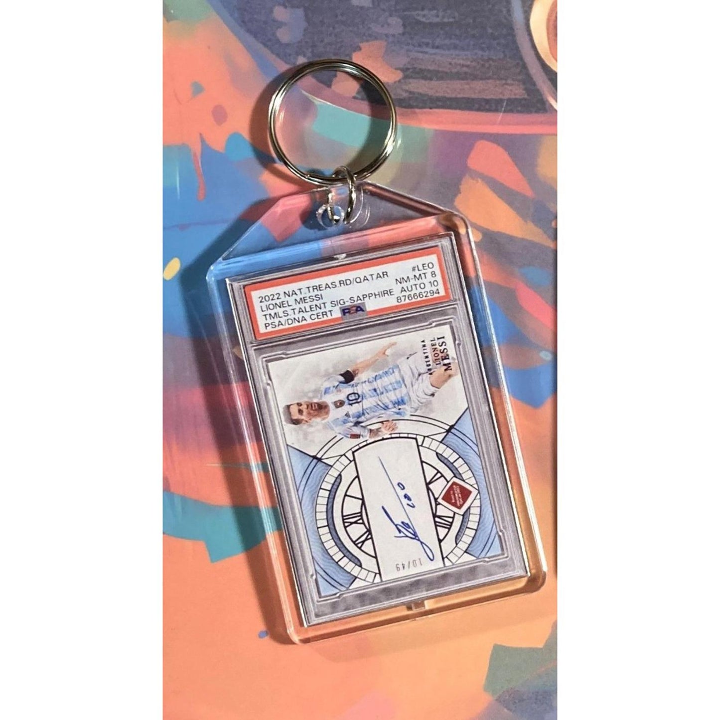 0157 Lionel Messi 2022 Panini Nat Treas Qatar Sapphire Auto Novelty Keychain