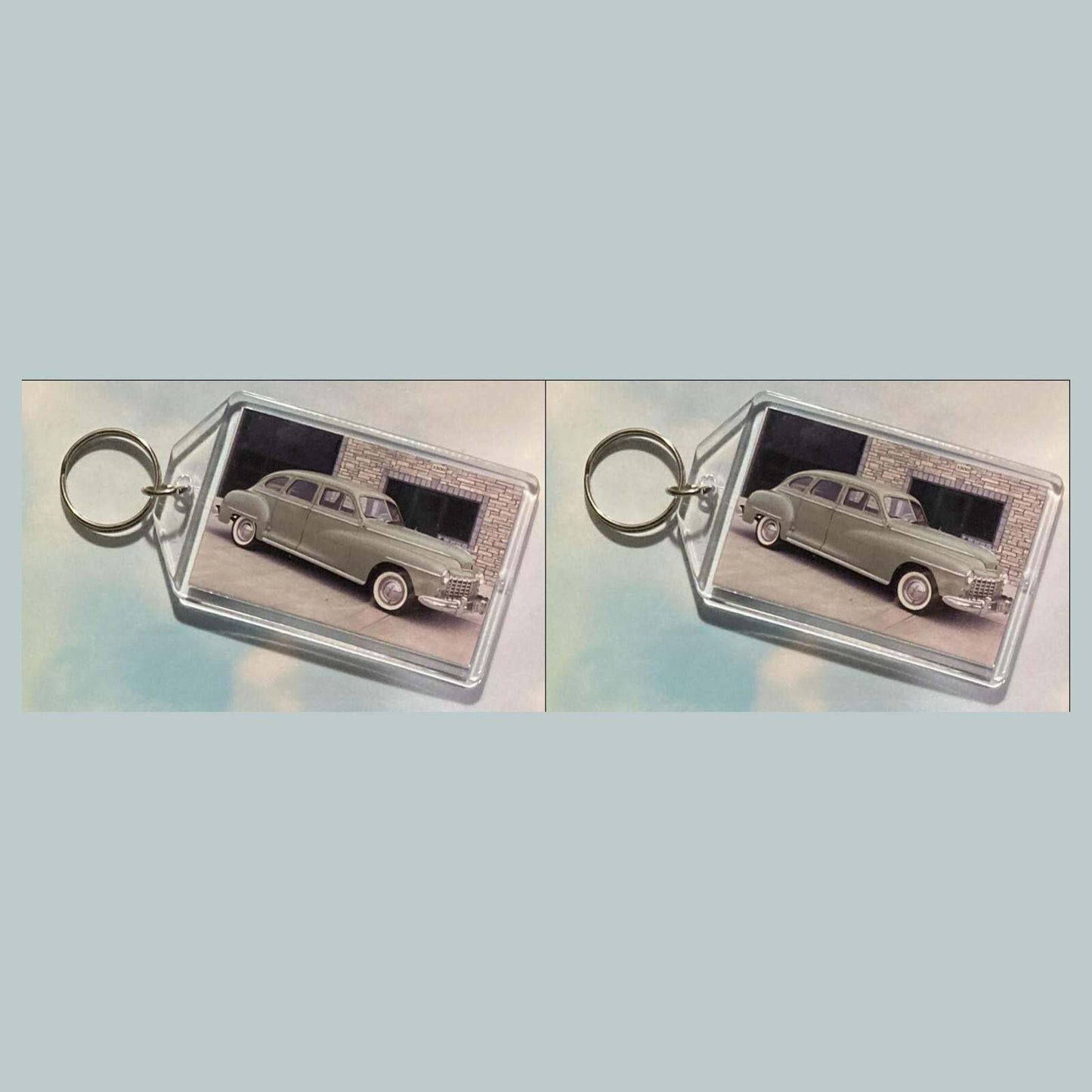 3552 1948 Dodge D-24 Custom Four-Door Sedan Keychain Vintage Automobile Keychain MSC KYC