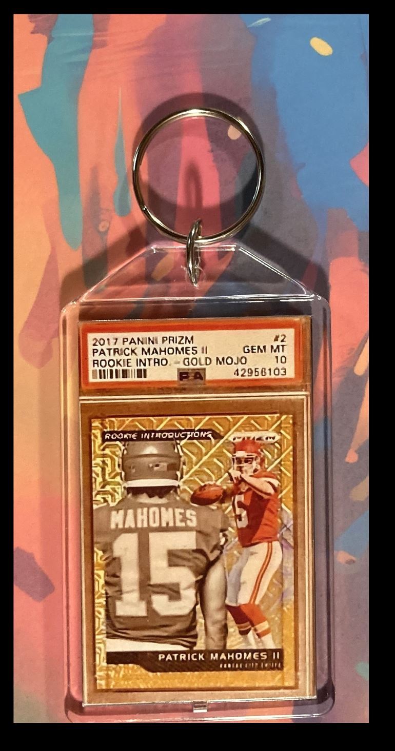 2976 Patrick Mahomes 2017 Panini Prizm Gold Mojo Keychain-Great Gift FBL KYC