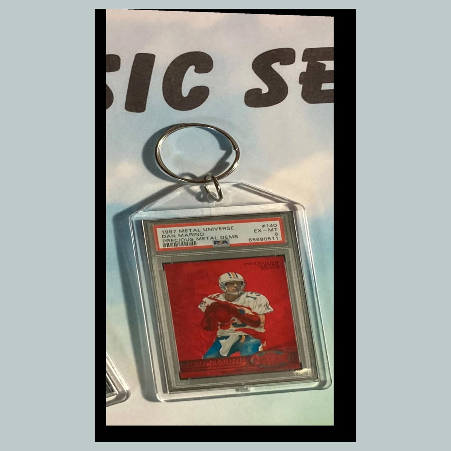 0521 Dan Marino 1997 Metal Universe Precious Metal Gems Custom Made Keychain